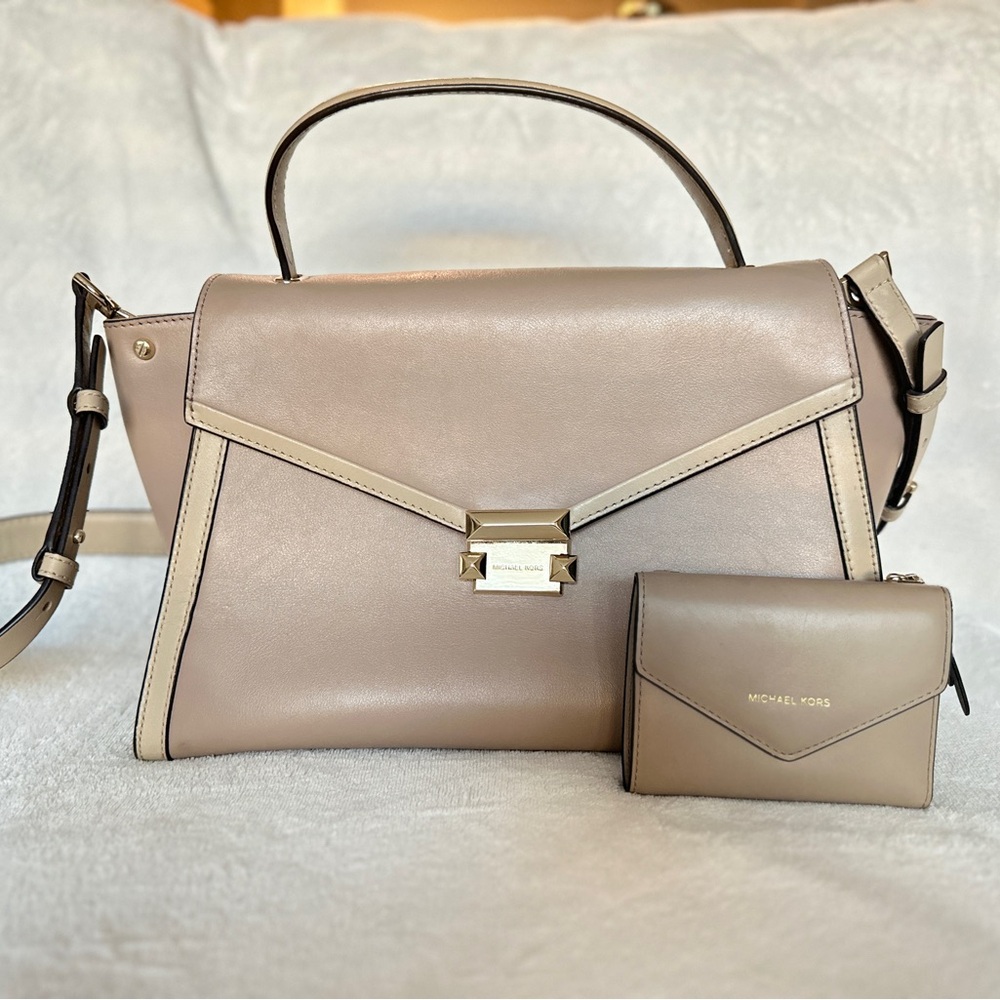 Michael Kors Whitney Purse w matching wallet